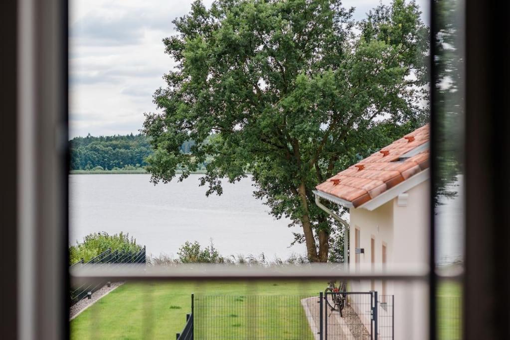 קרקוב אם זיי 5 Sterne-Ferienhaus Eisvogel Am See Mit Sauna Und Kamin מראה חיצוני תמונה